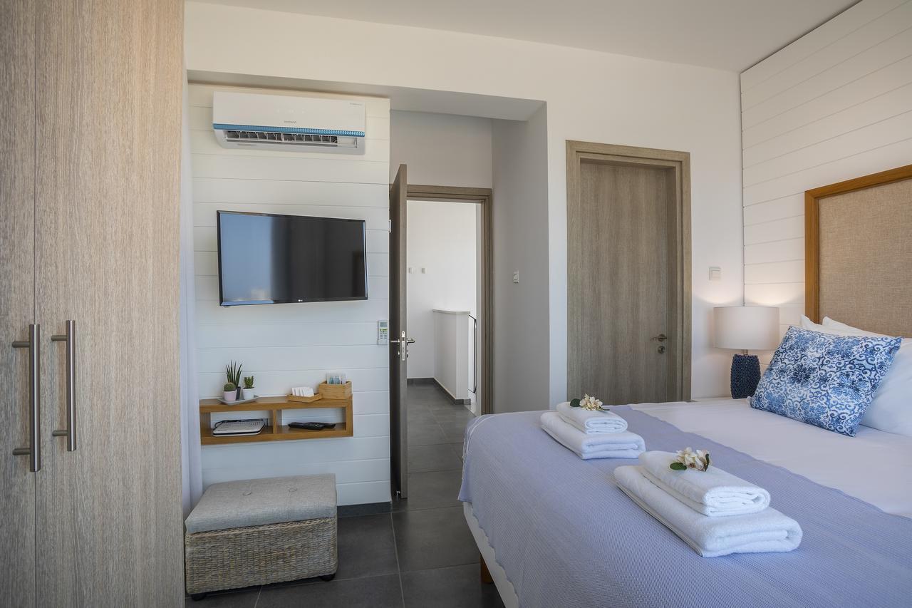 Chris Le Mare Luxury Villa Protaras Exterior photo
